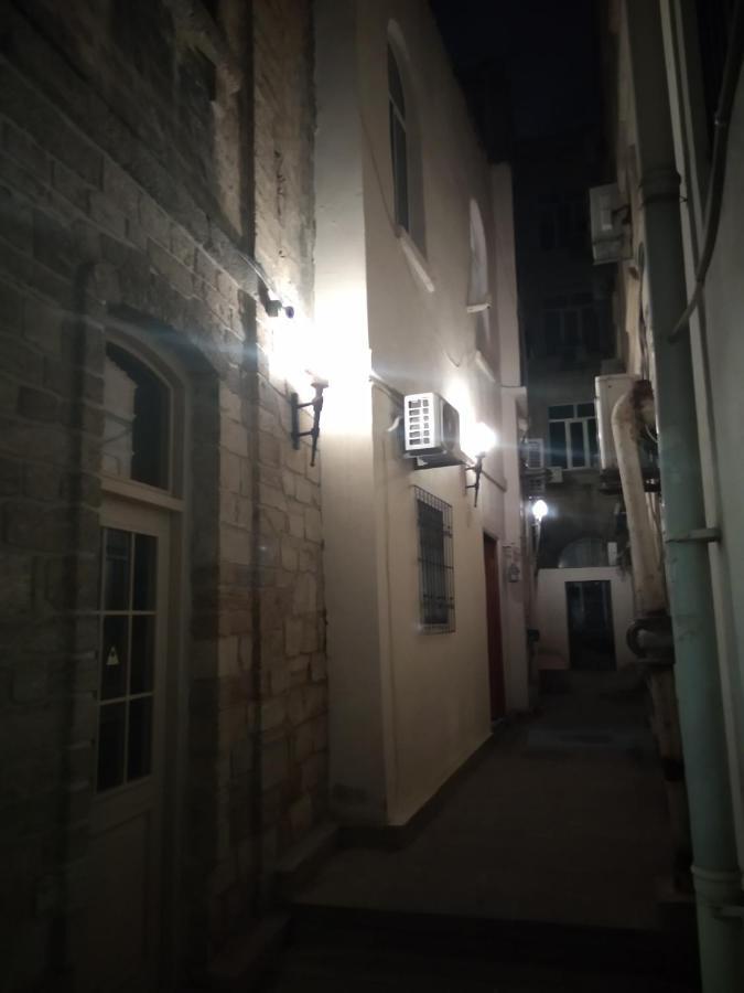New Apartment In Old City Baky Esterno foto